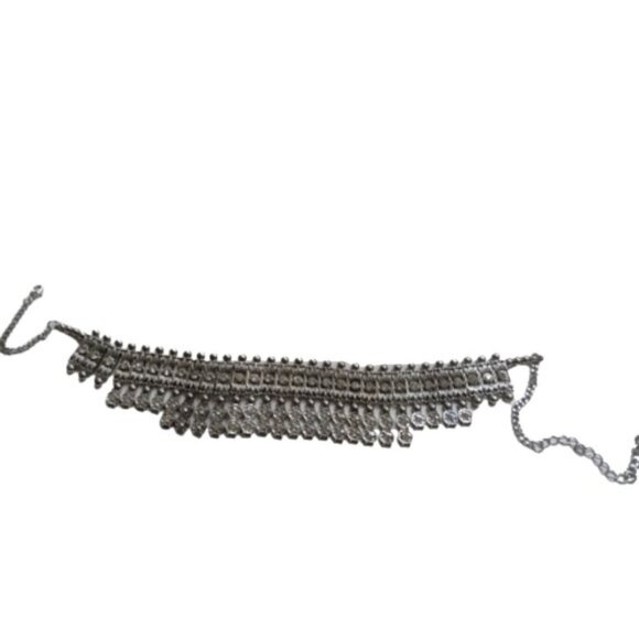 2/$30 sparkly vintage bib rhinestone necklace - Picture 10 of 11